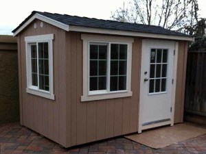 Mini Classic 6x10 with house door & 2 large windows Newark