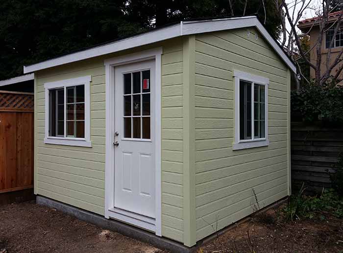 tall classic 10x12 with house door & extra window menlo